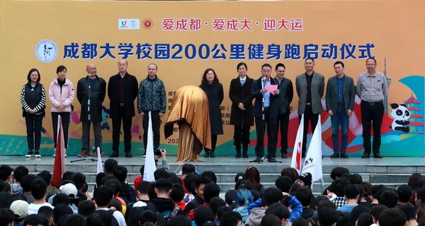 AV8I3726.jpg