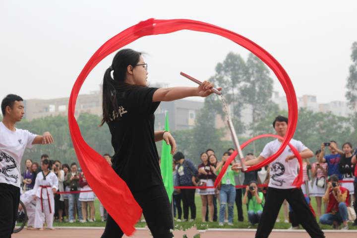 3CA1EFAD8F11580A27049DB89E7EBB33.jpg 3CA1EFAD8F11580A27049DB89E7EBB33.jpg