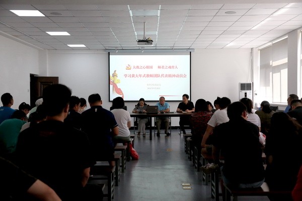 CH2F3022.jpg CH2F3022.jpg